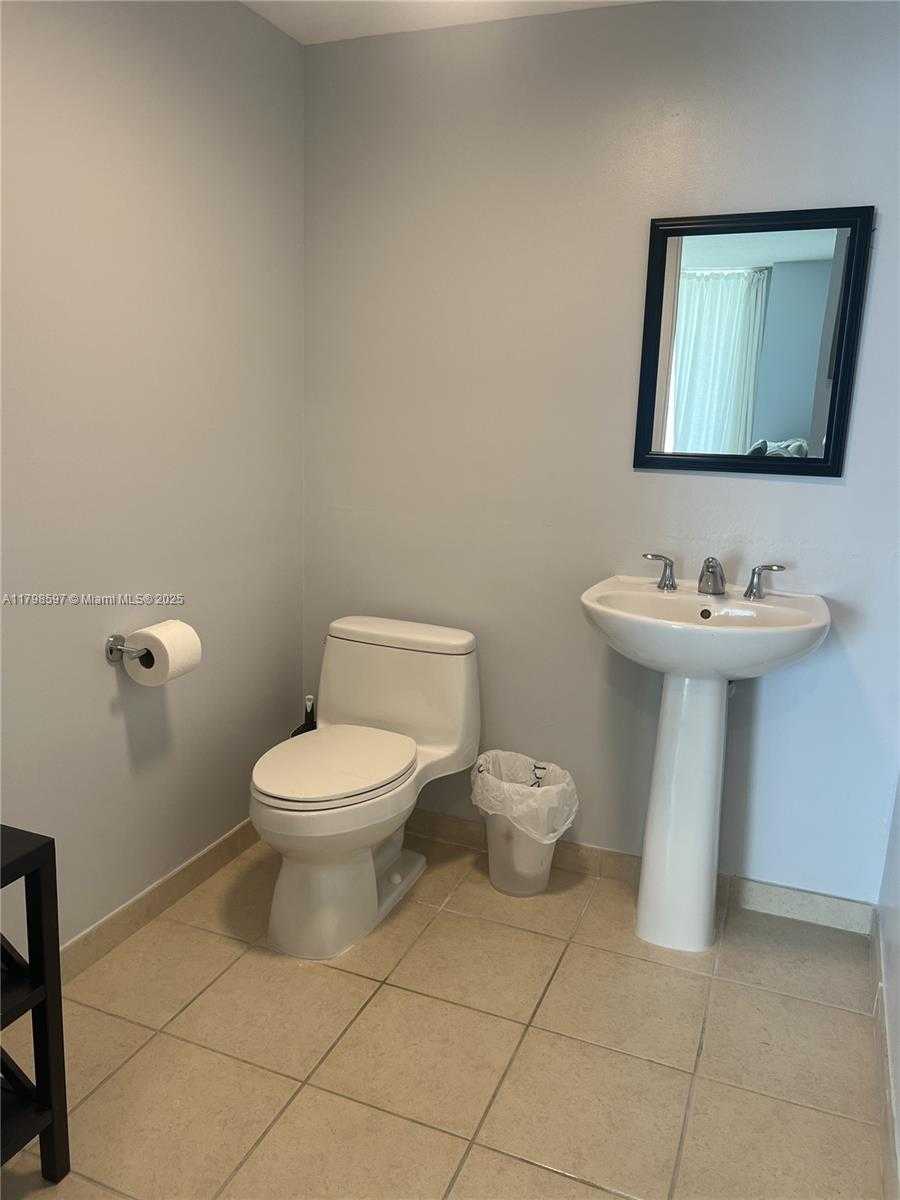 Small Image of 16699 COLLINS AVE #1202, Sunny Isles Beach Number 21