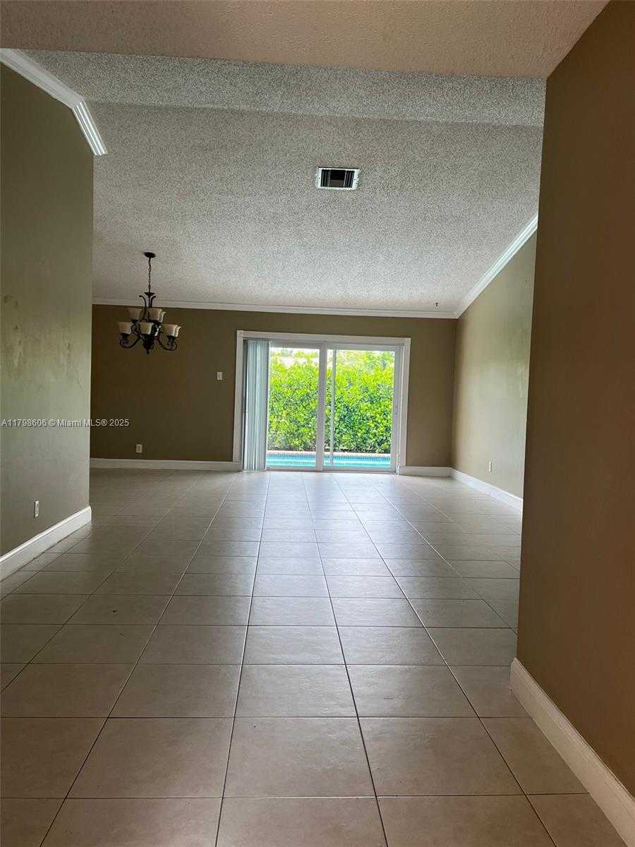 Small Image of 9349 NORTH WEST 47TH ST, Sunrise Number 24