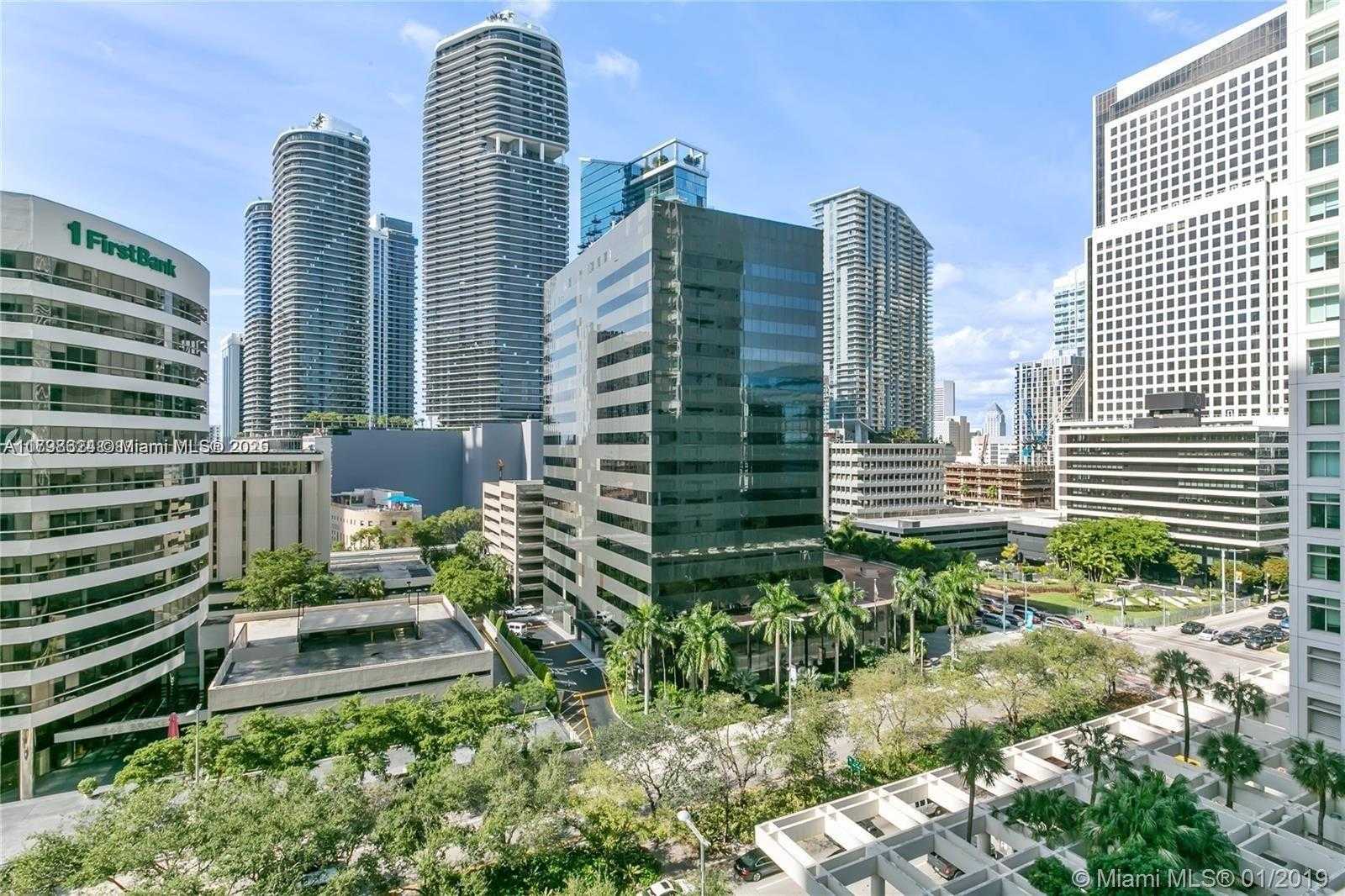 Small Image of 950 BRICKELL BAY DR #800, Miami Number 8