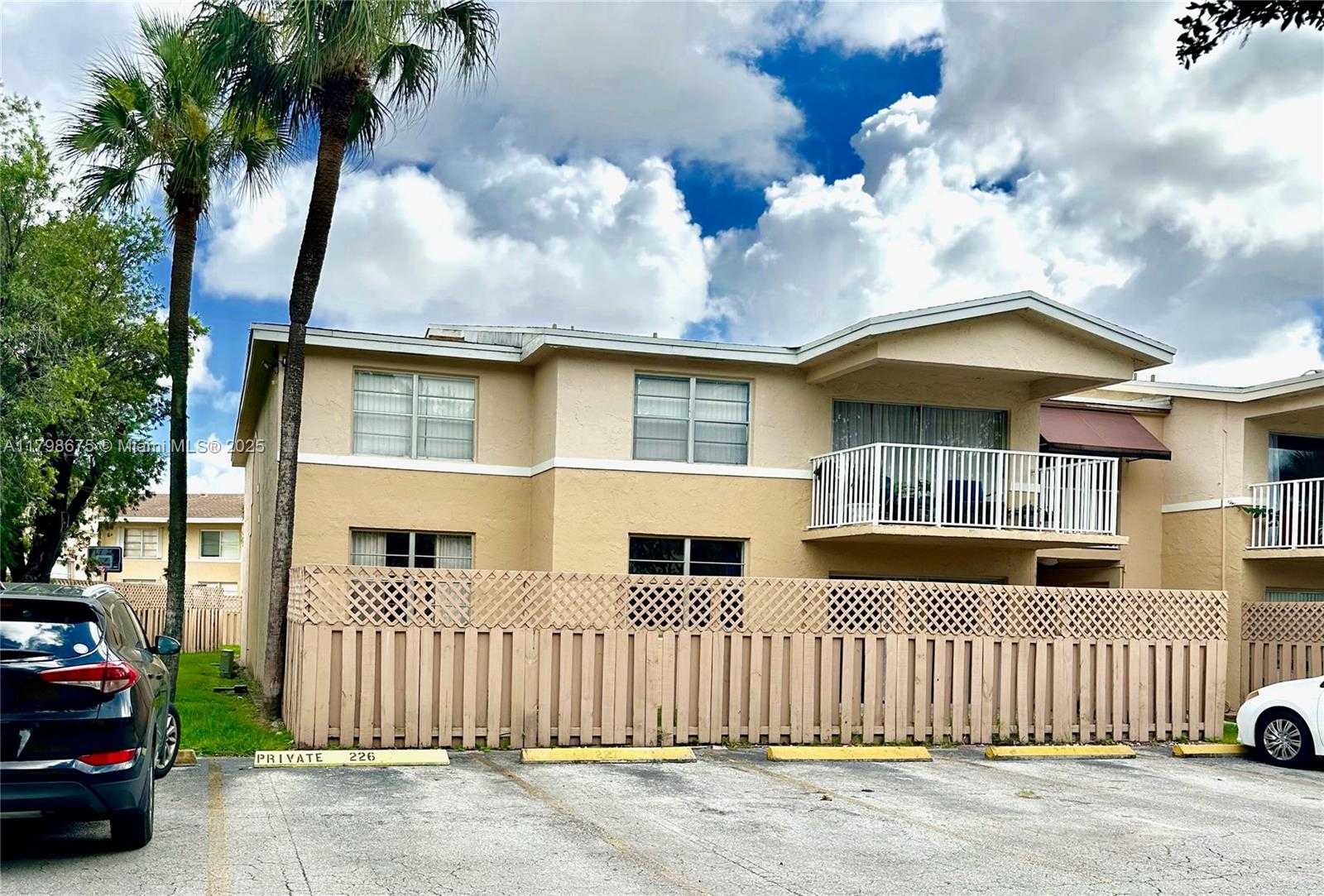 Small Image of 4500 NORTH WEST 79TH AVE #1D, Doral Number 28