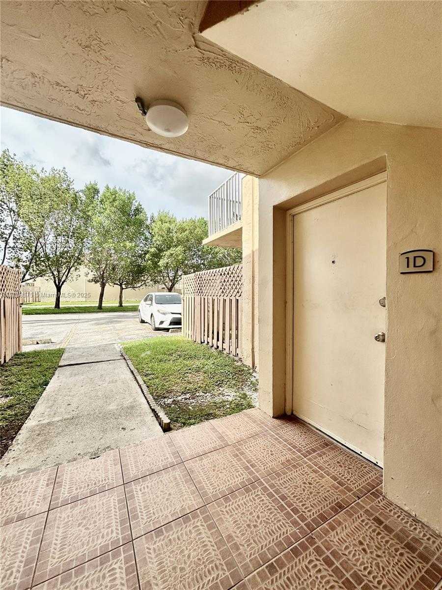 Small Image of 4500 NORTH WEST 79TH AVE #1D, Doral Number 32