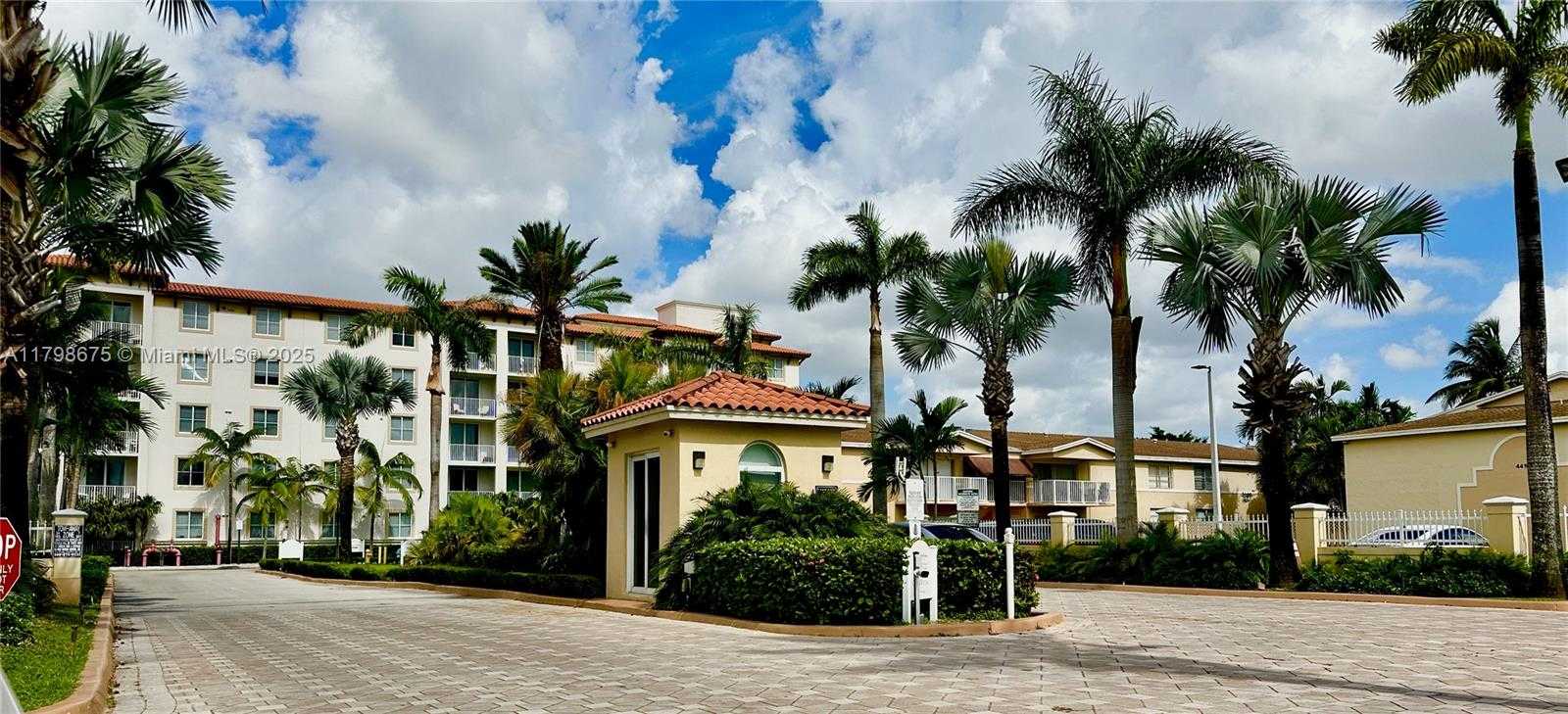 Small Image of 4500 NORTH WEST 79TH AVE #1D, Doral Number 36