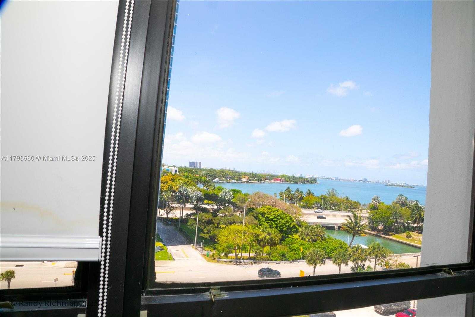Small Image of 600 NORTH EAST 36TH ST #702, Miami Number 24