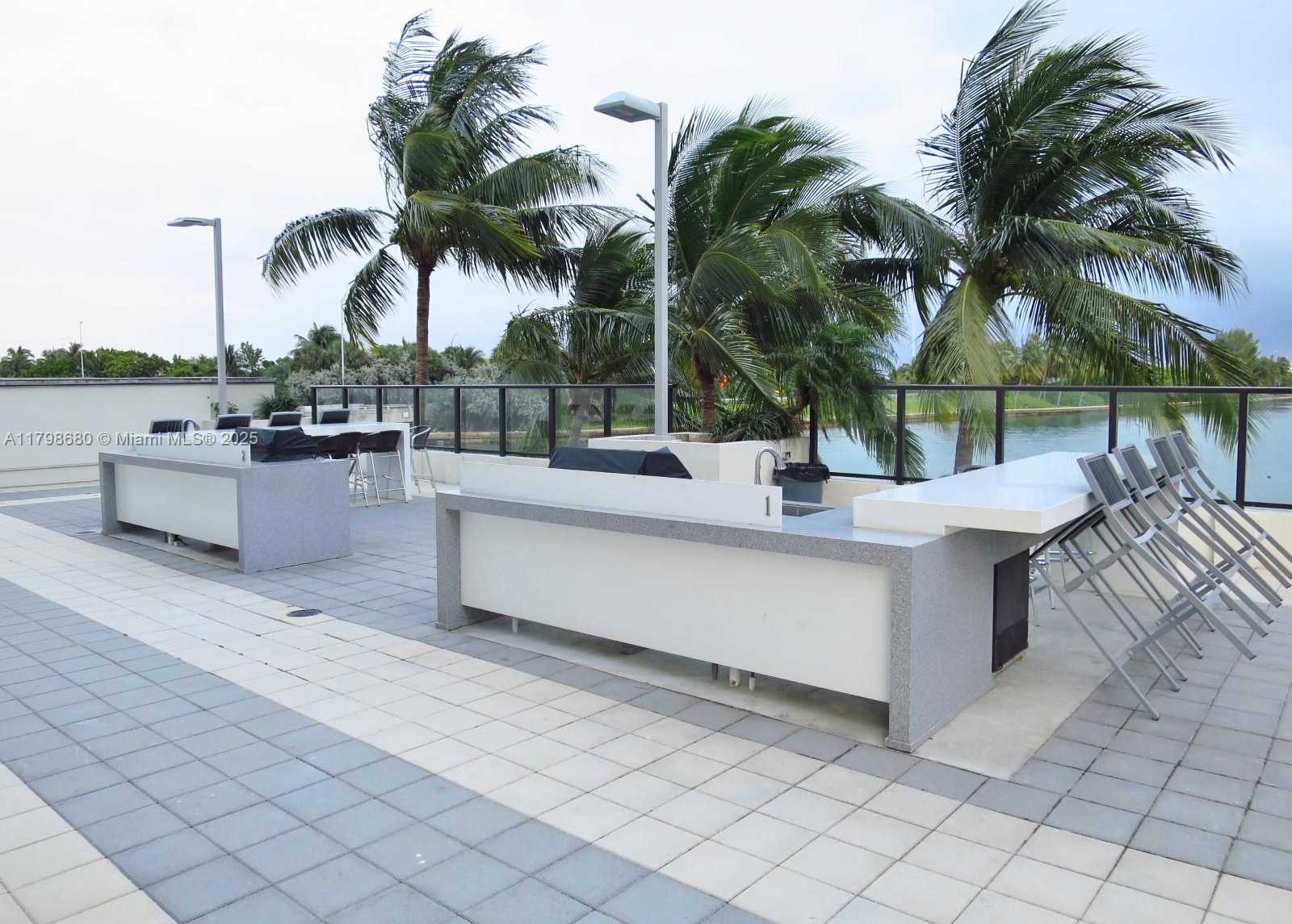Small Image of 600 NORTH EAST 36TH ST #702, Miami Number 41