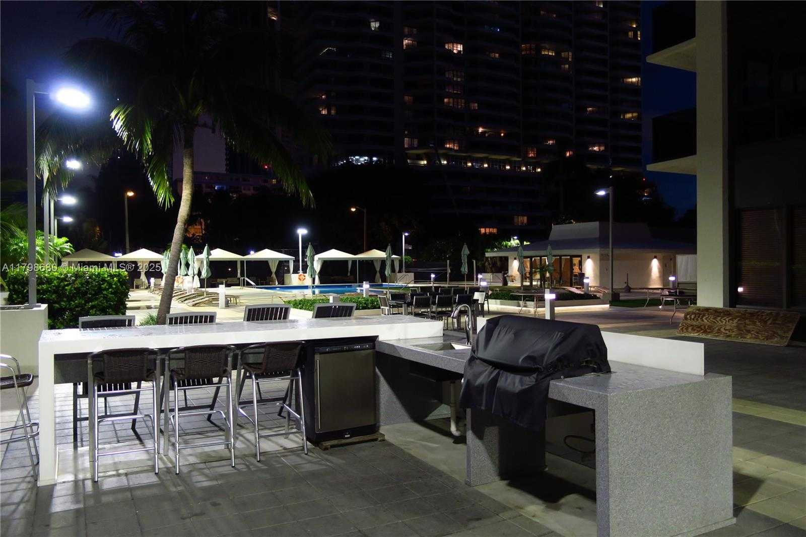 Small Image of 600 NORTH EAST 36TH ST #702, Miami Number 42