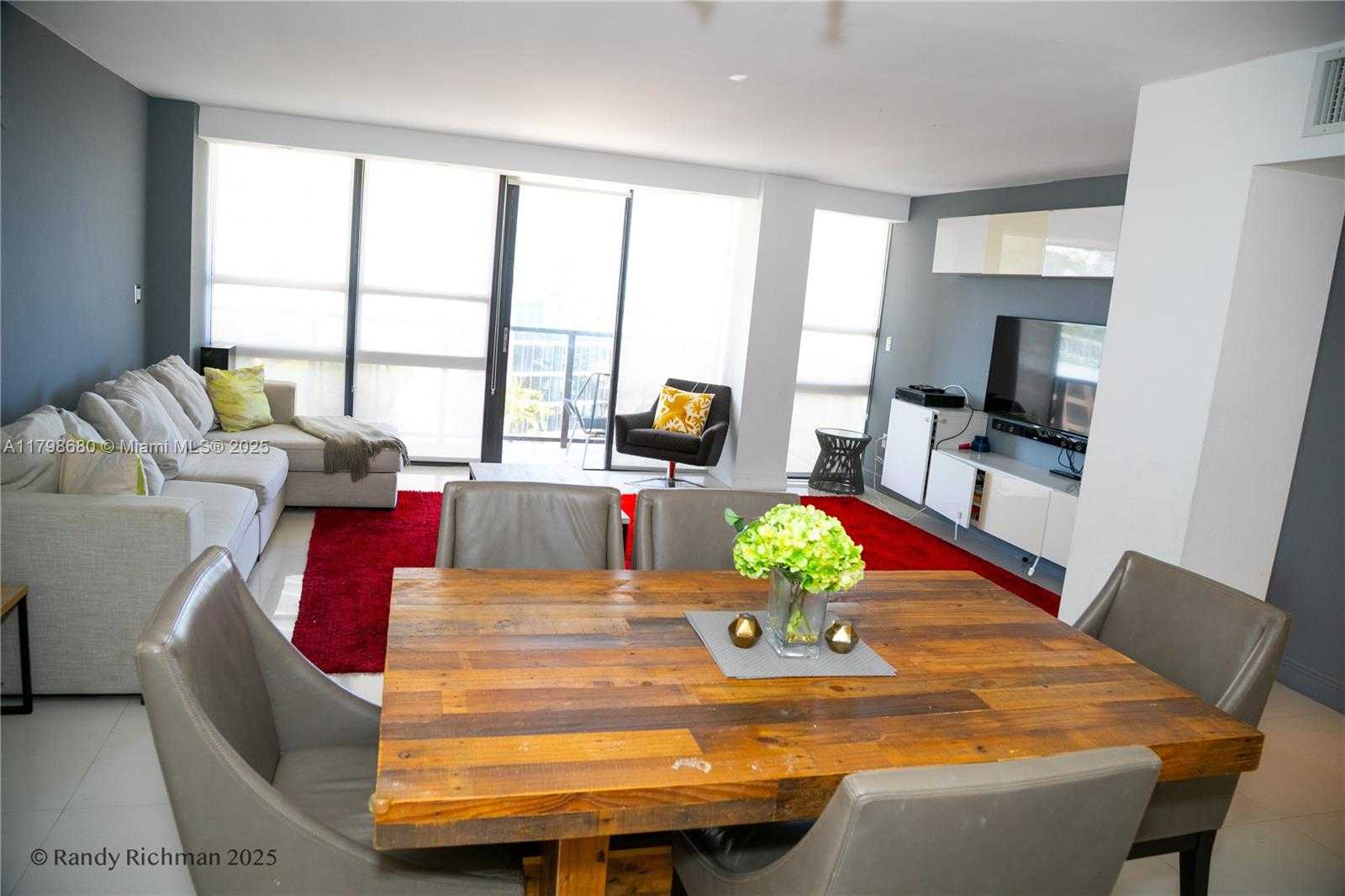 Small Image of 600 NORTH EAST 36TH ST #702, Miami Number 7