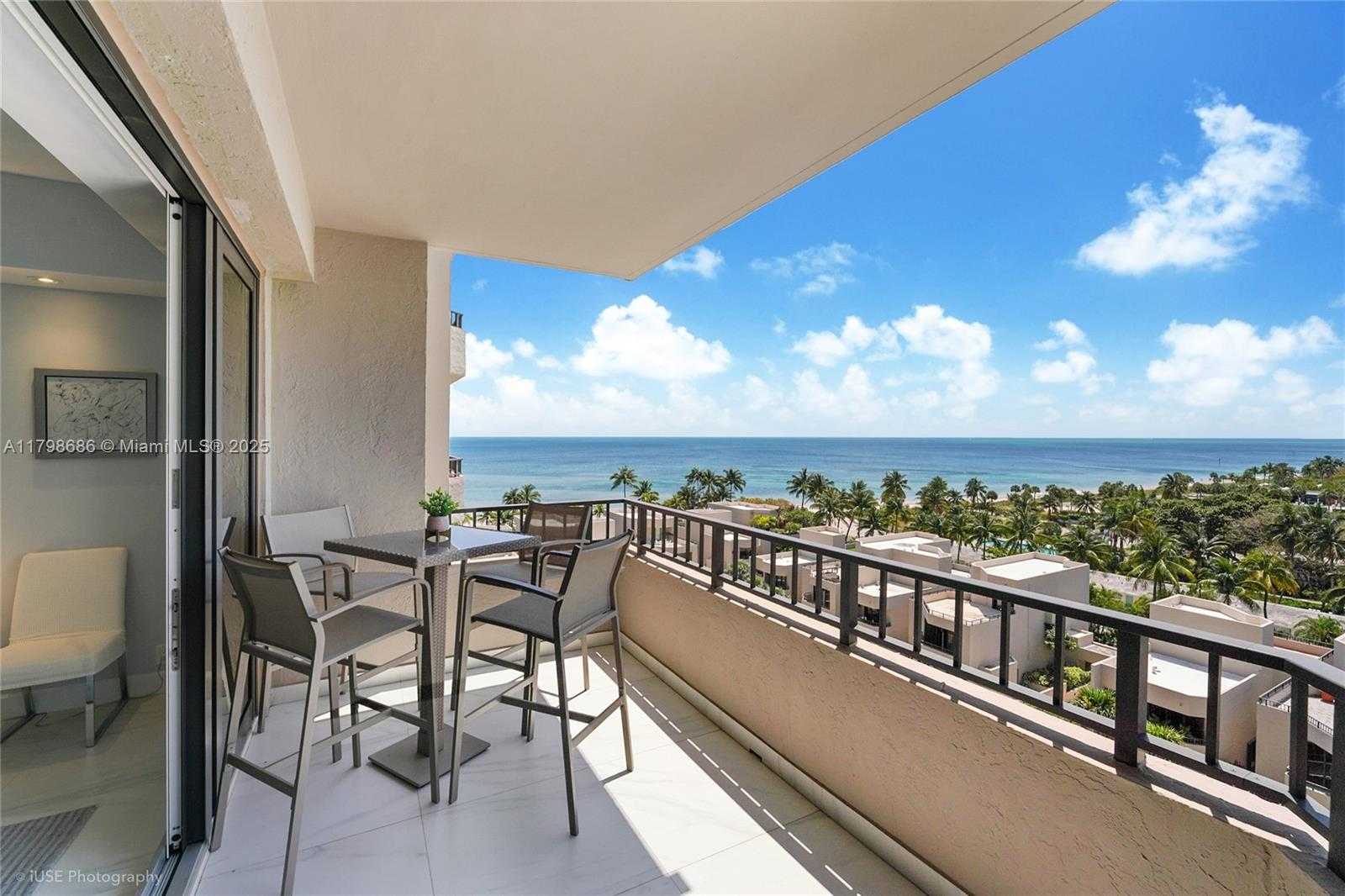 Small Image of 201 CRANDON BLVD #833, Key Biscayne Number 17