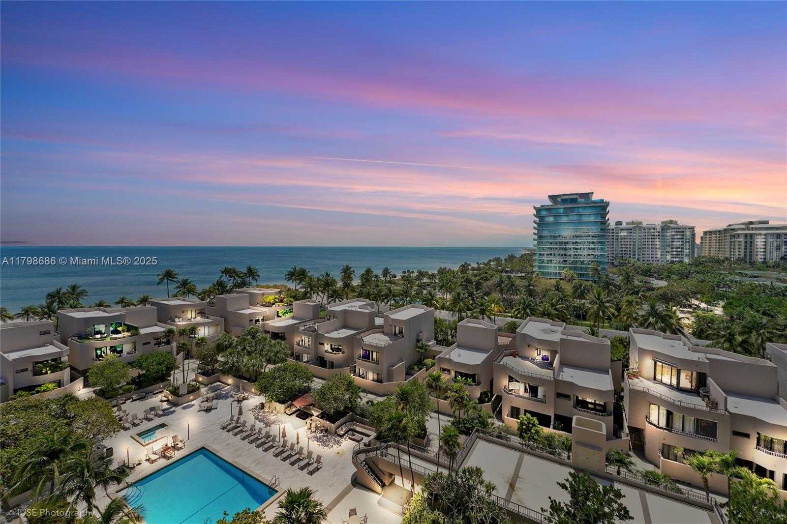Small Image of 201 CRANDON BLVD #833, Key Biscayne Number 18