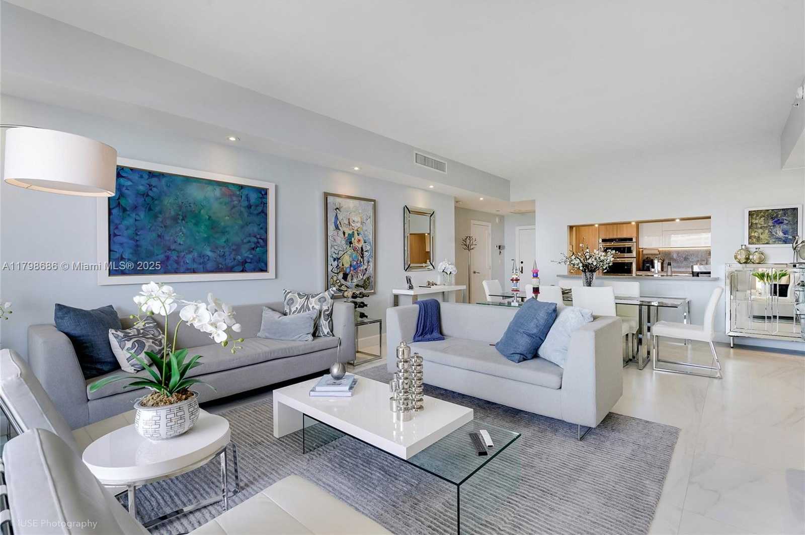 Small Image of 201 CRANDON BLVD #833, Key Biscayne Number 4