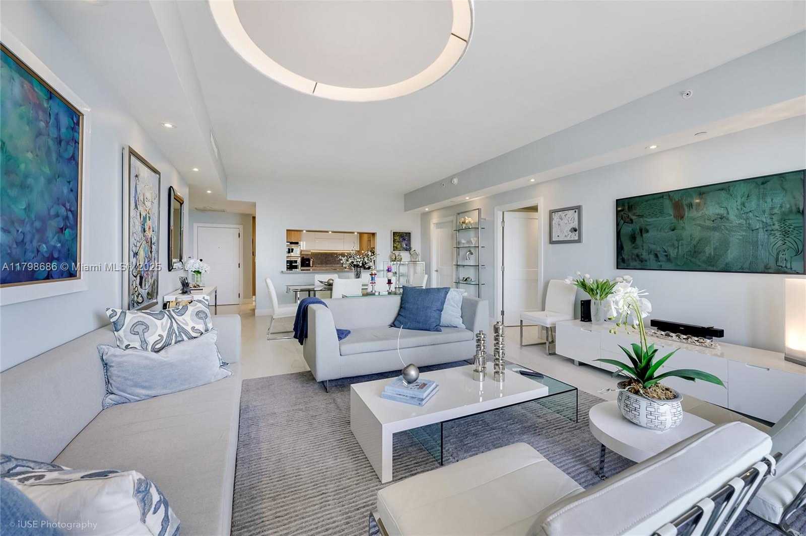Small Image of 201 CRANDON BLVD #833, Key Biscayne Number 5