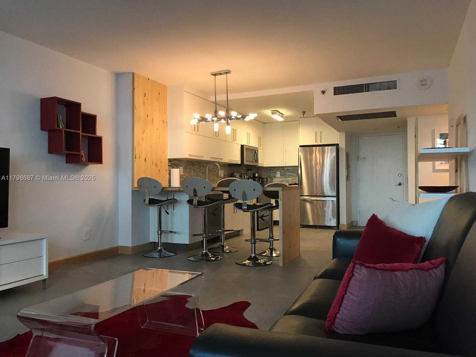 Small Image of 100 LINCOLN RD #1635, Miami Beach Number 3