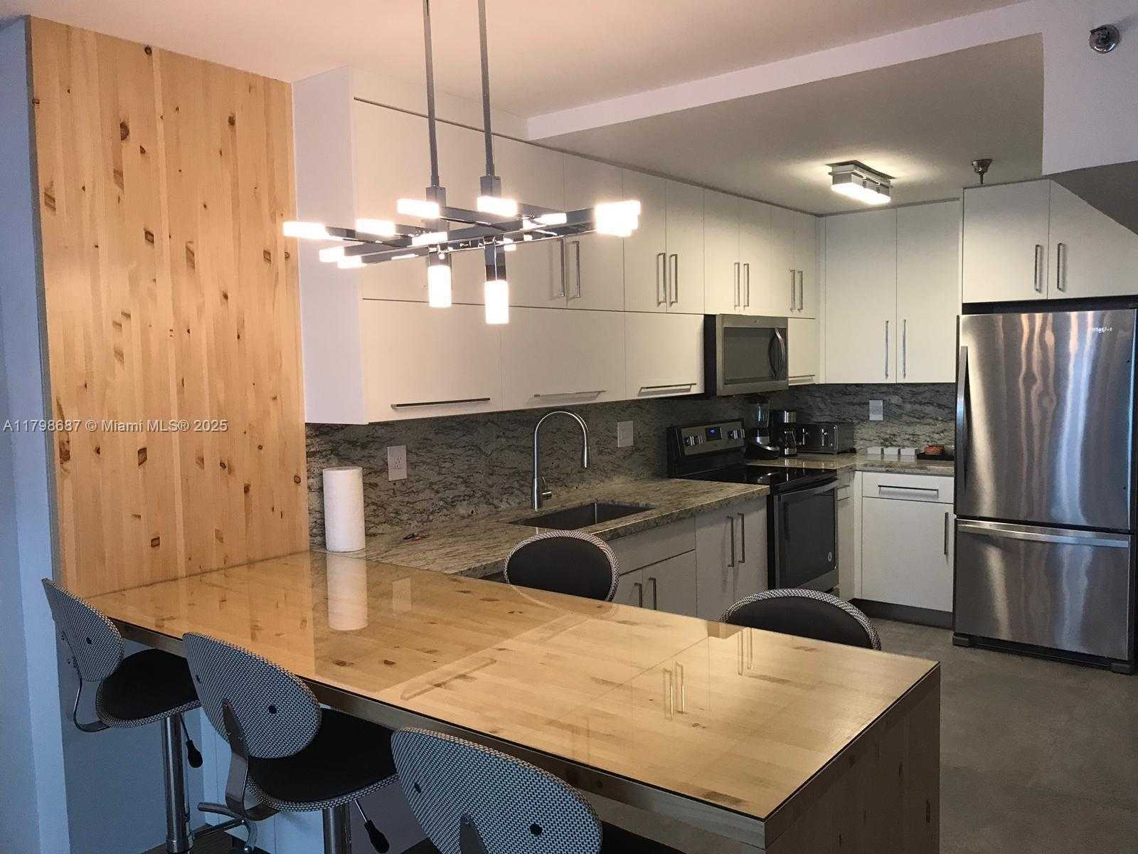 Small Image of 100 LINCOLN RD #1635, Miami Beach Number 8