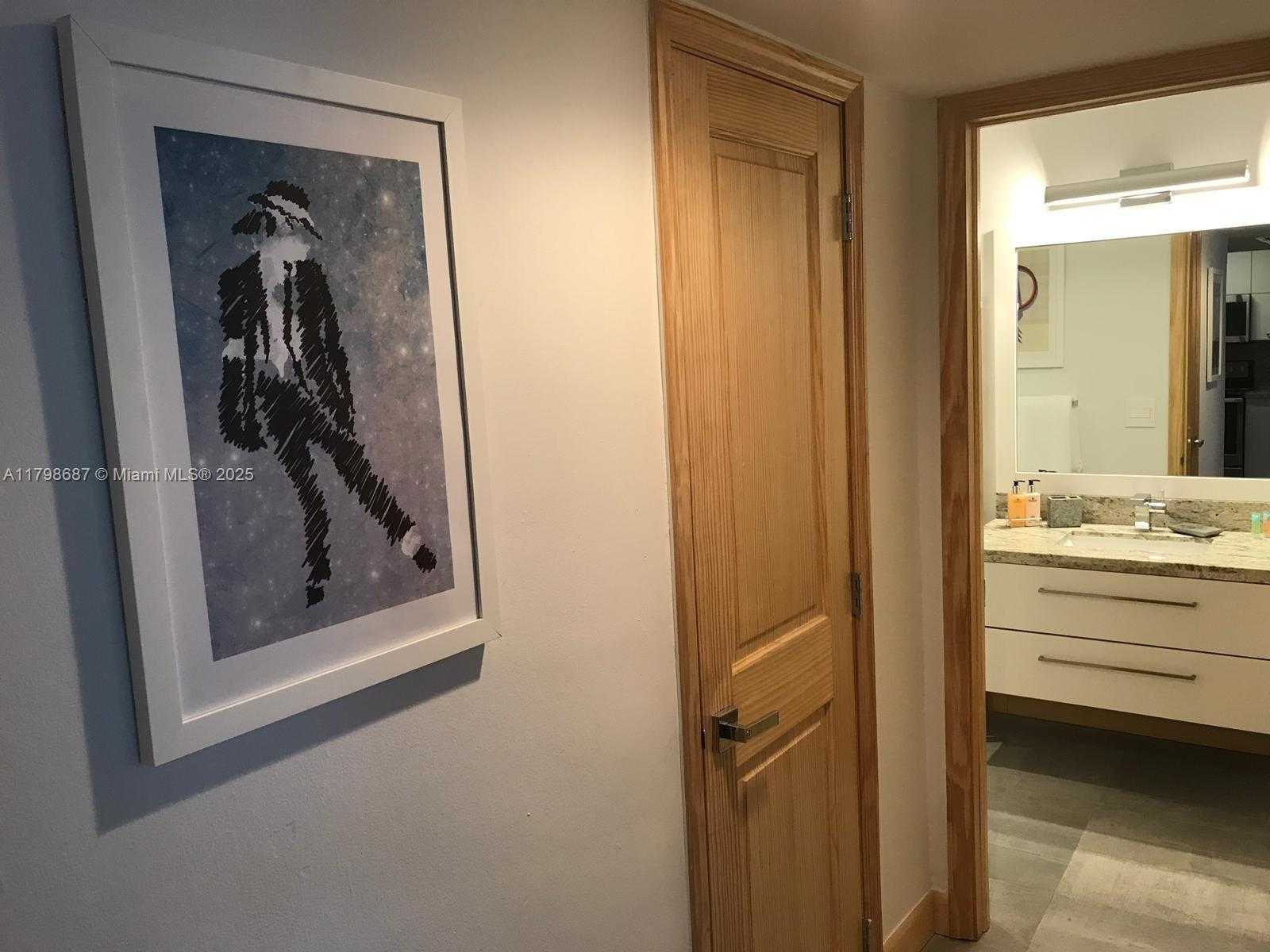 Small Image of 100 LINCOLN RD #1635, Miami Beach Number 9