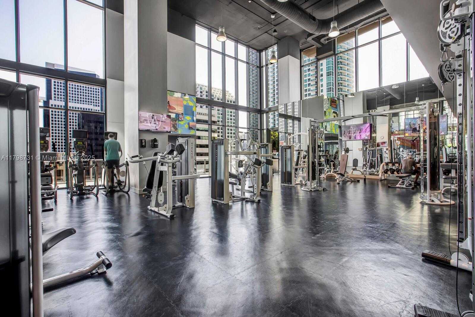 Small Image of 1010 BRICKELL AVE #4309, Miami Number 28