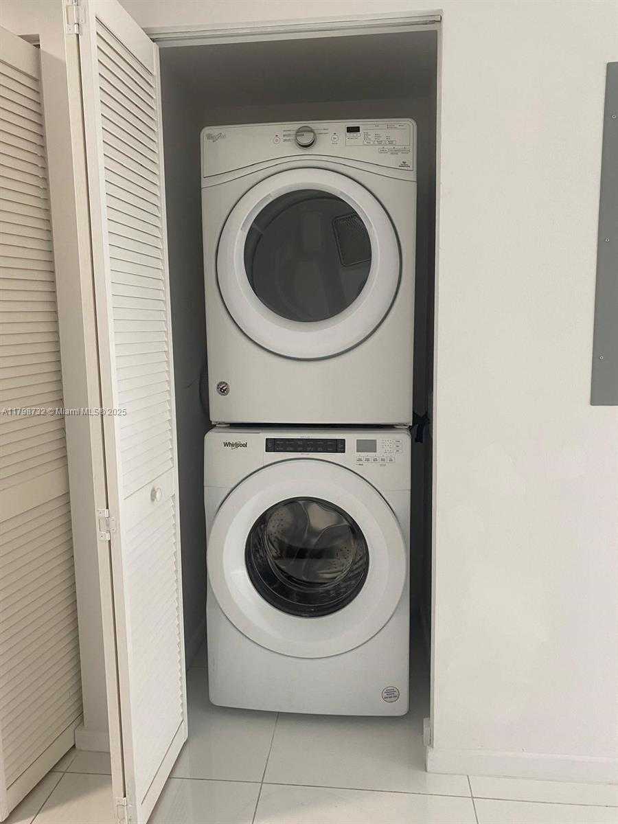 Small Image of 5252 NORTH WEST 85TH AVE #1104, Doral Number 13