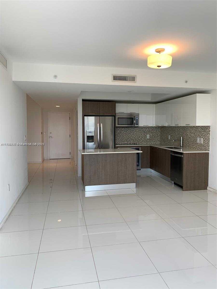 Small Image of 5252 NORTH WEST 85TH AVE #1104, Doral Number 3