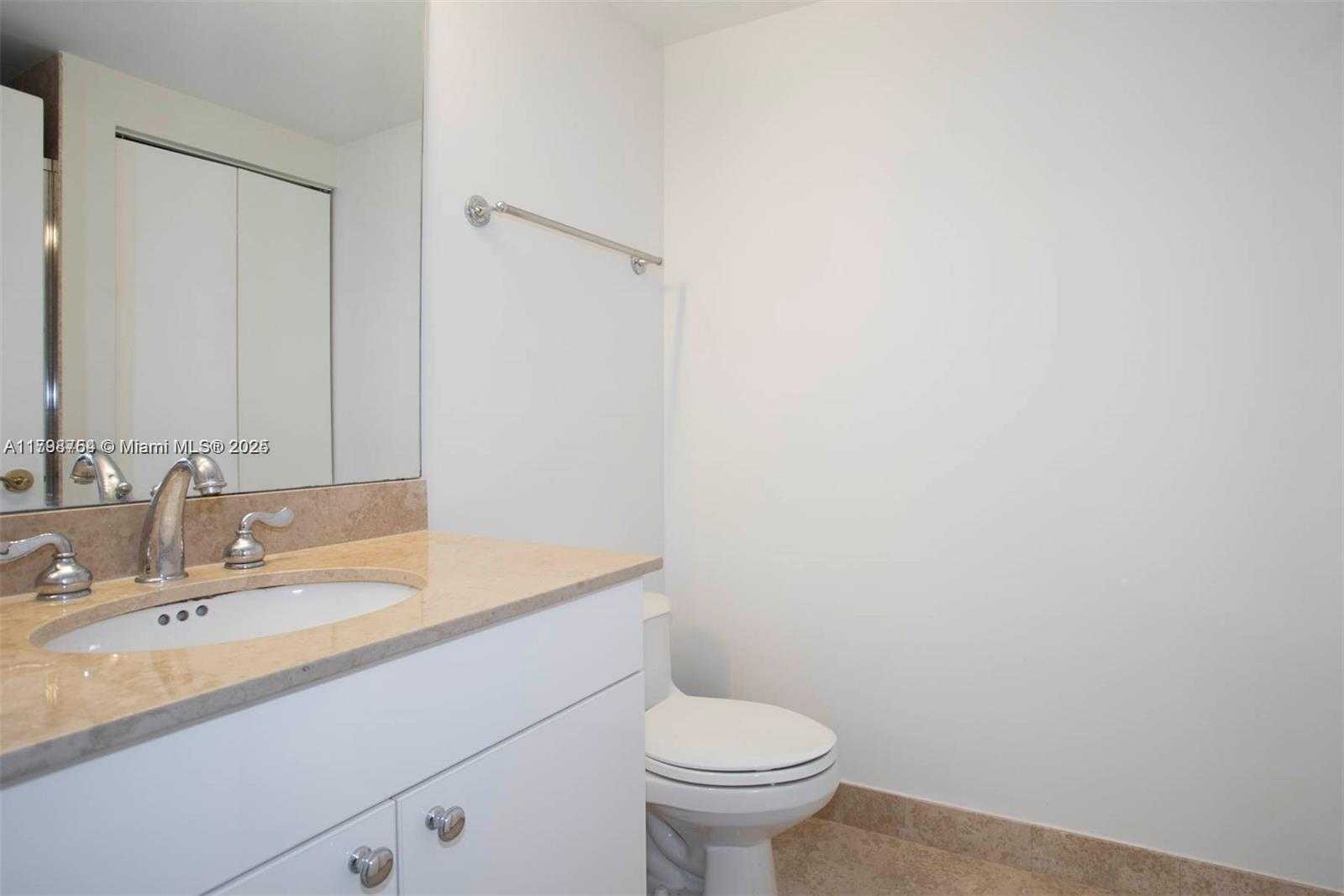 Small Image of 4779 Collins Ave, Miami Beach, FL 33140, USA Number 18
