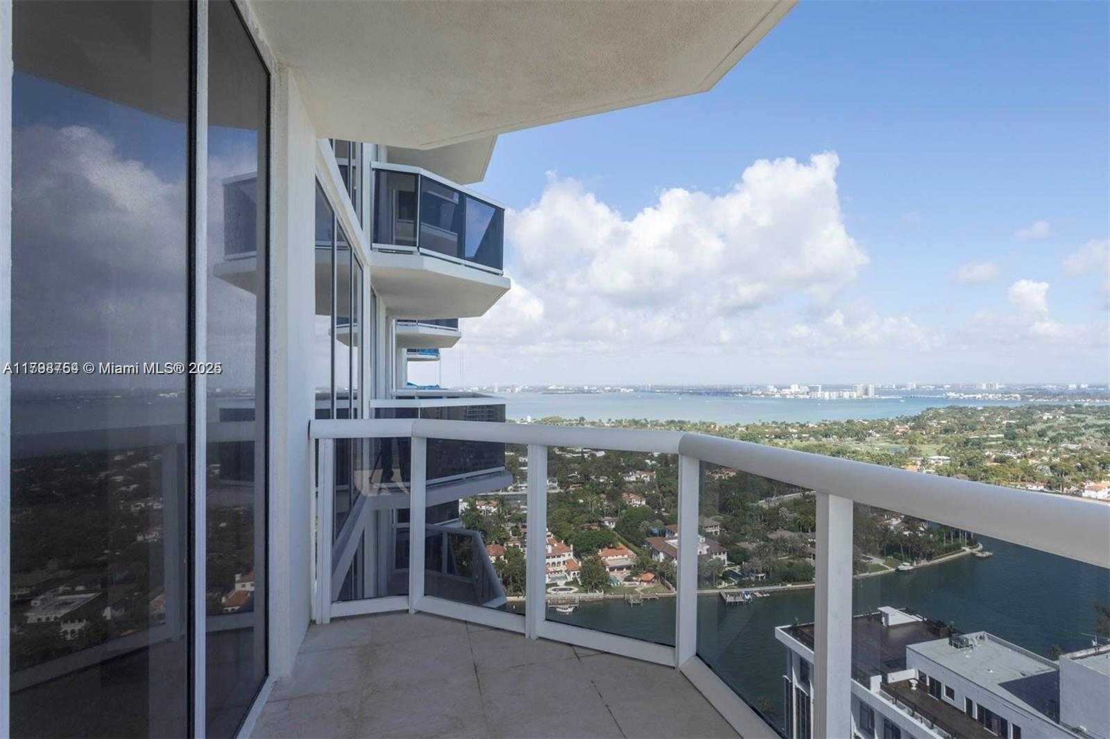 Small Image of 4779 Collins Ave, Miami Beach, FL 33140, USA Number 21