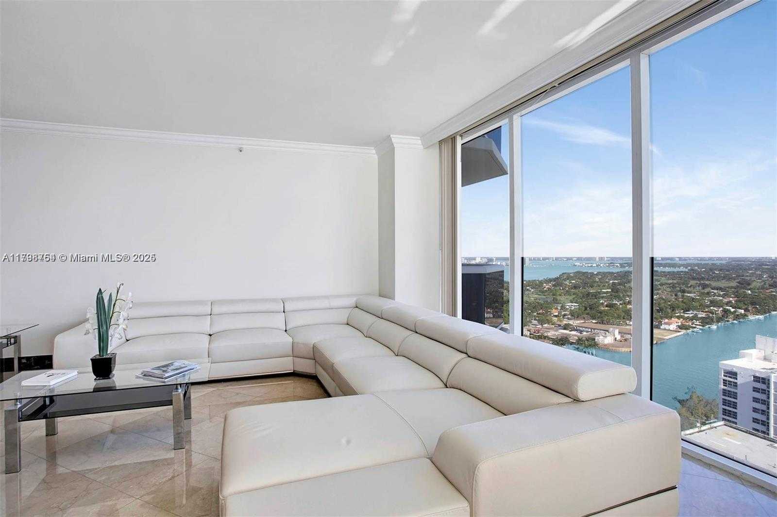 Small Image of 4779 Collins Ave, Miami Beach, FL 33140, USA Number 4