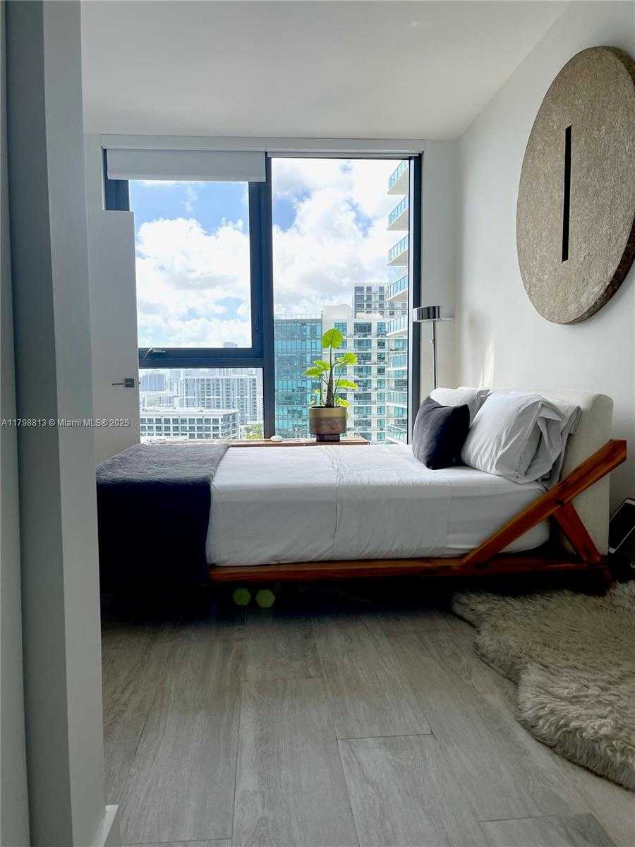 Small Image of 121 NORTH EAST 34TH #2903, Miami Number 2