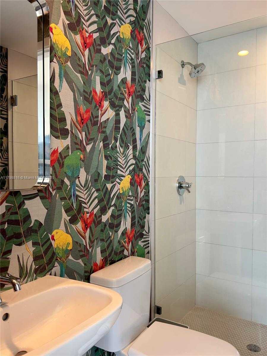 Small Image of 2900 NORTH EAST 7TH AVE #3909, Miami Number 17