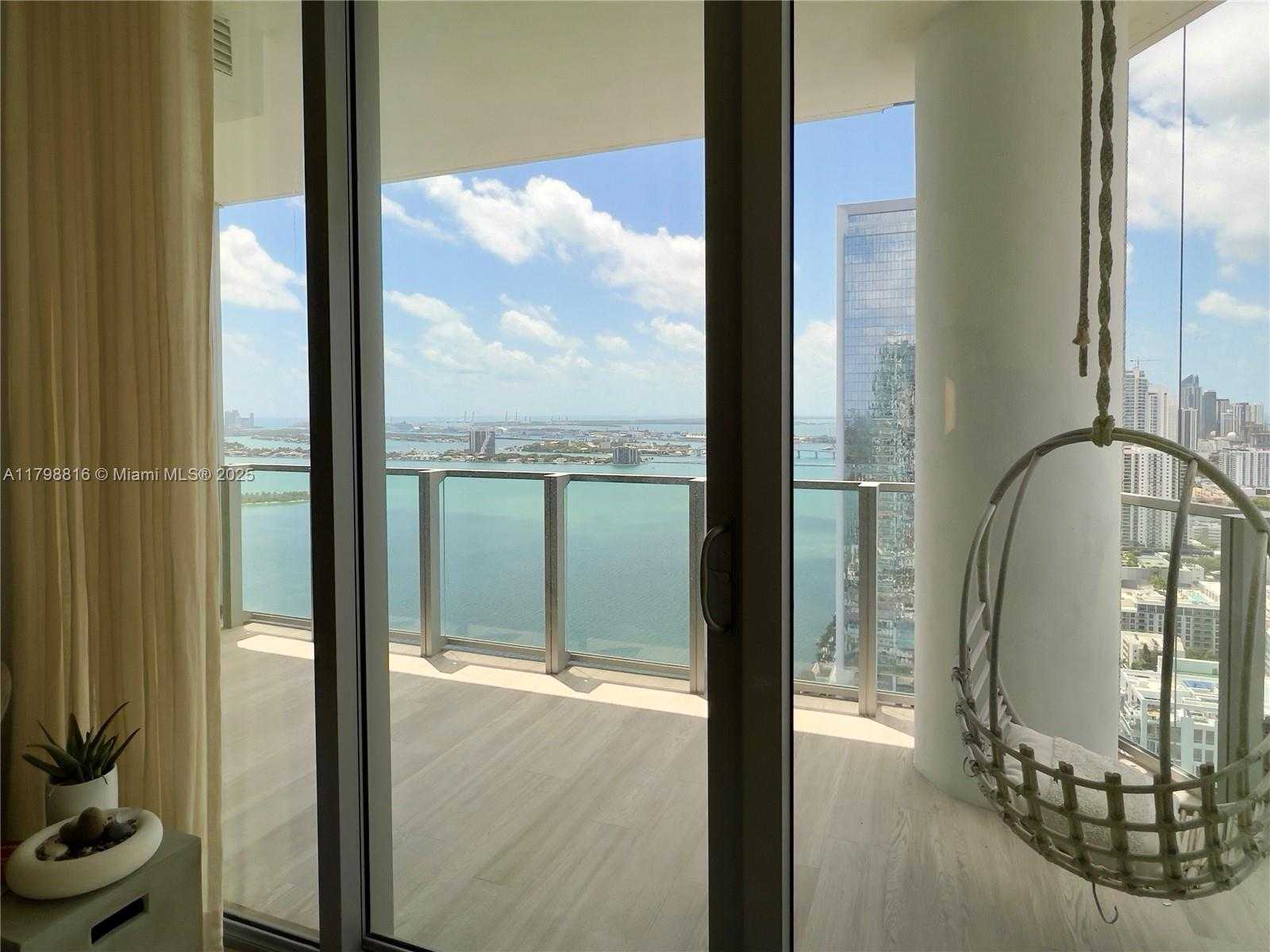 Small Image of 2900 NORTH EAST 7TH AVE #3909, Miami Number 9