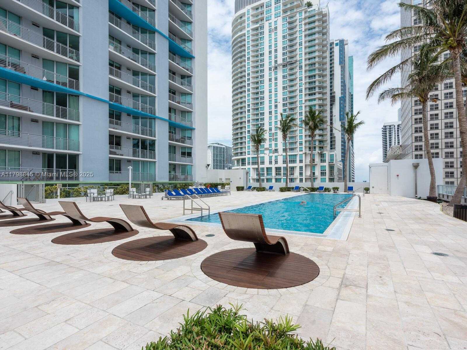 Small Image of 325 SOUTH BISCAYNE BLVD #1624, Miami Number 22