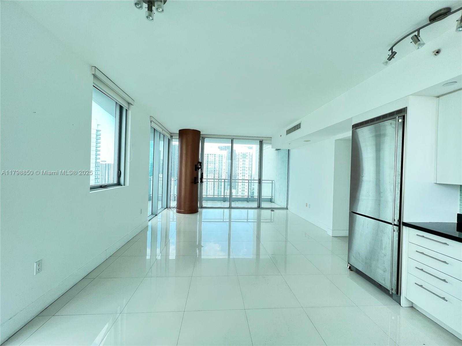Small Image of 92 SOUTH WEST 3RD ST #3310, Miami Number 10