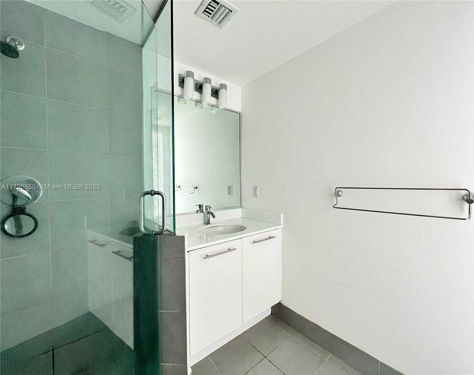 Small Image of 92 SOUTH WEST 3RD ST #3310, Miami Number 19