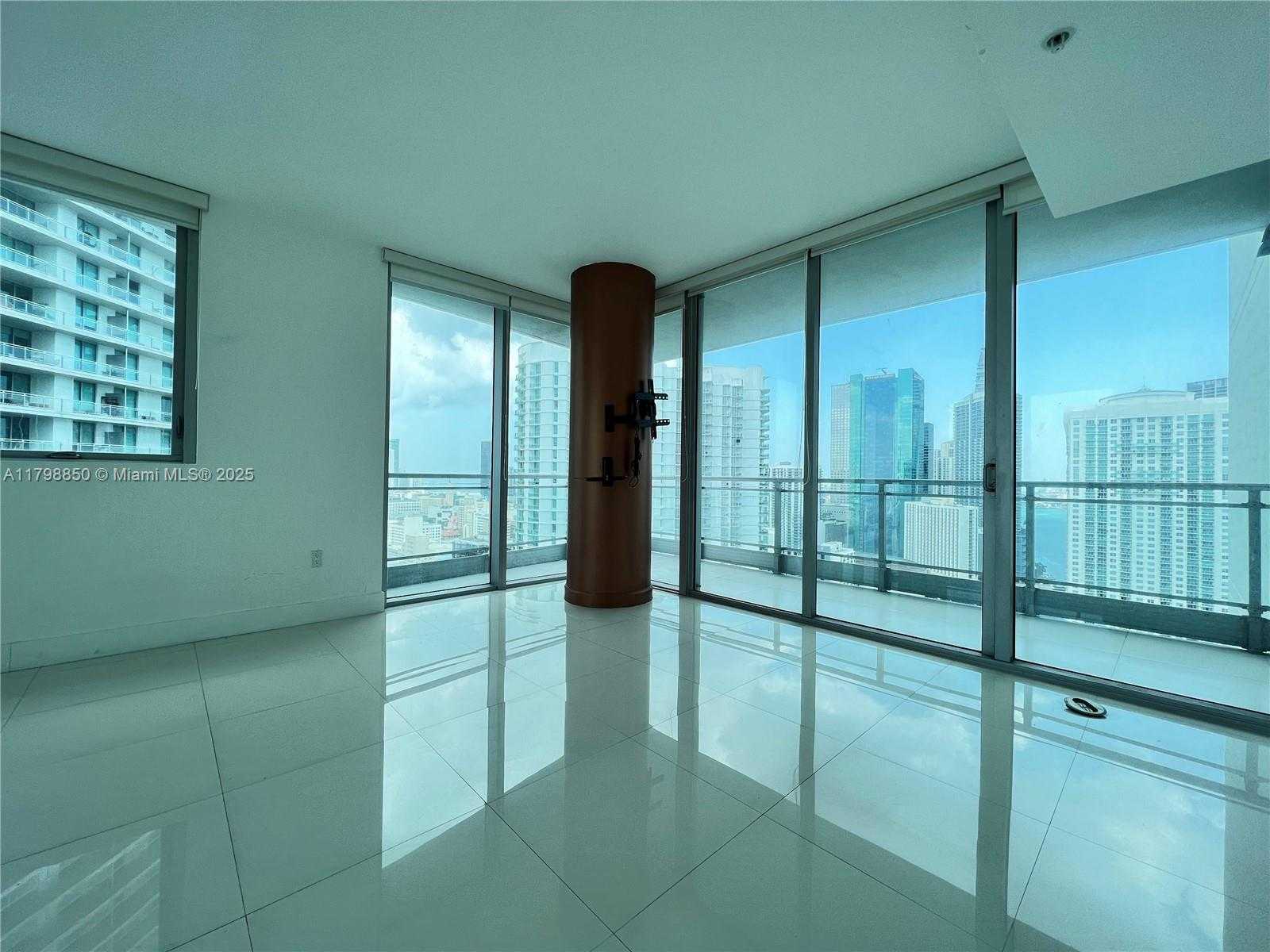 Small Image of 92 SOUTH WEST 3RD ST #3310, Miami Number 6