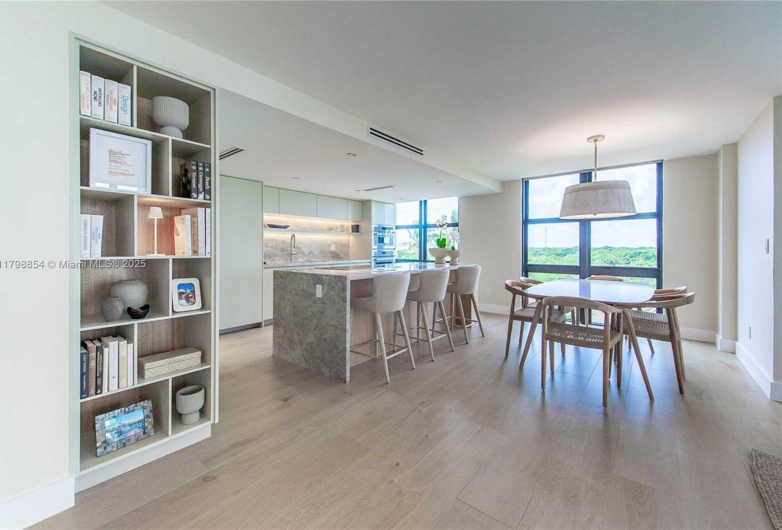 Small Image of 1111 CRANDON BLVD #C407, Key Biscayne Number 5
