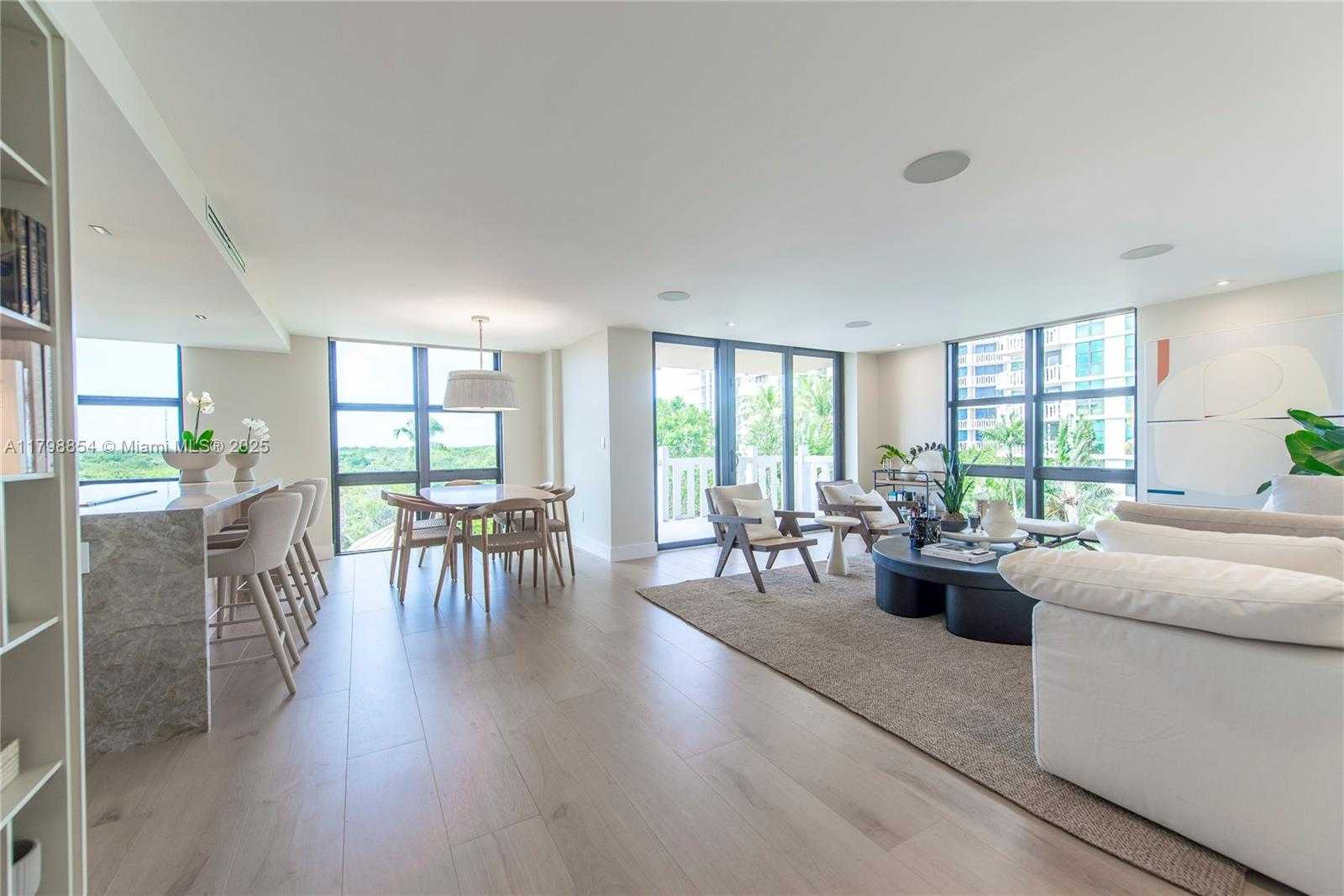 Small Image of 1111 CRANDON BLVD #C407, Key Biscayne Number 9