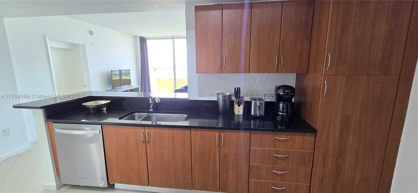 Small Image of 2775 NORTH EAST 187TH ST #506, Aventura Number 14