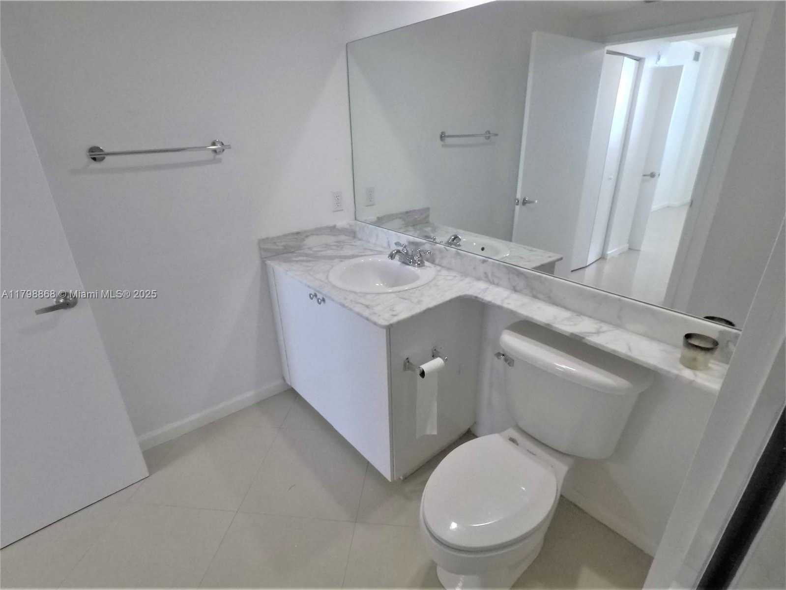 Small Image of 2775 NORTH EAST 187TH ST #506, Aventura Number 32
