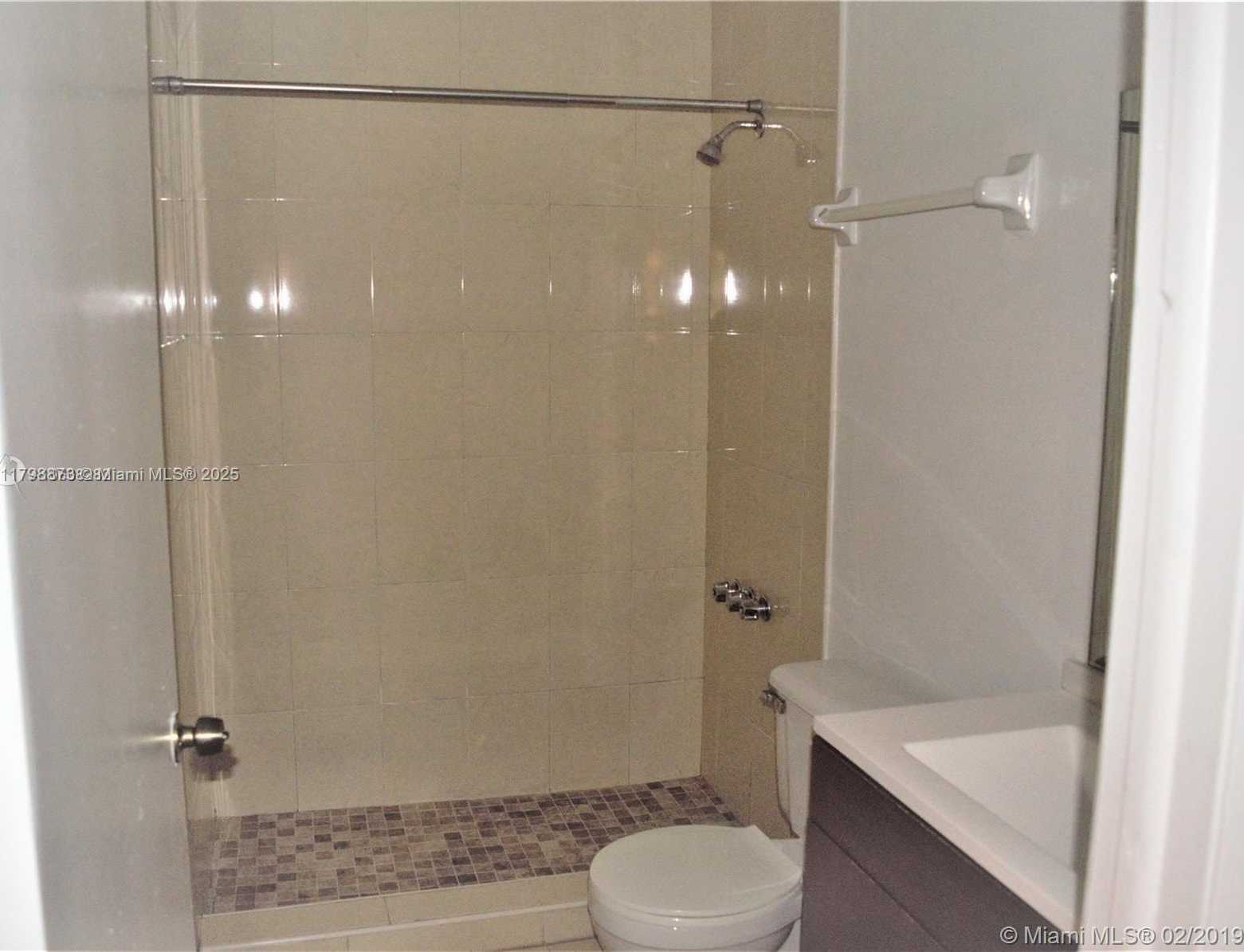 Small Image of 560 NORTH WEST 82ND PL #305, Miami Number 11
