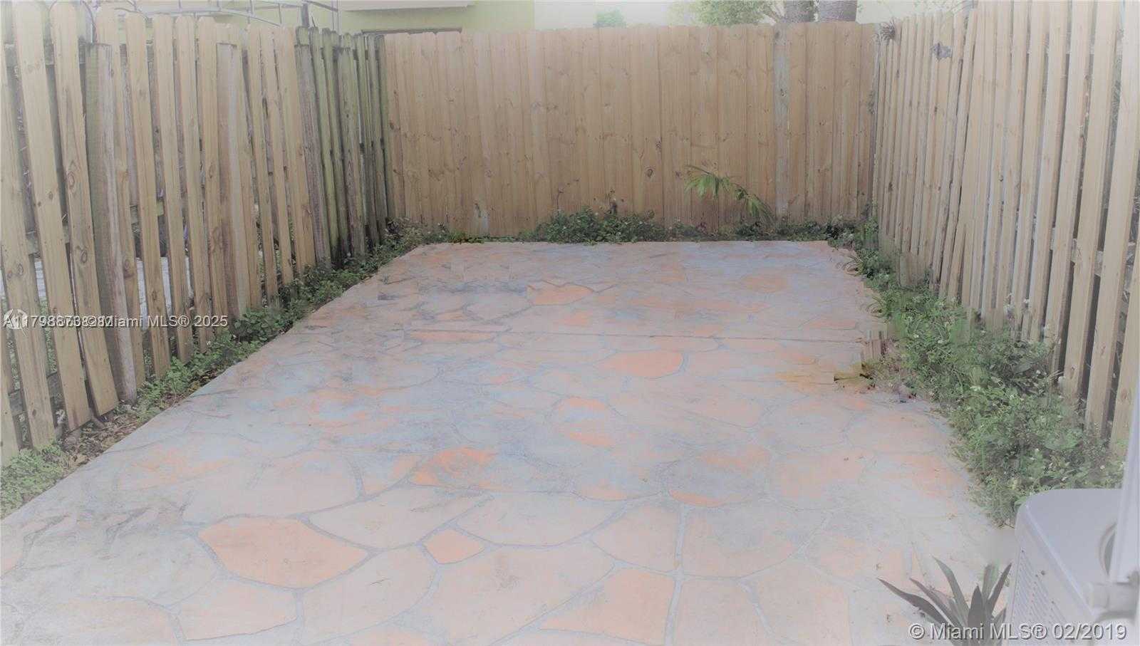 Small Image of 560 NORTH WEST 82ND PL #305, Miami Number 7