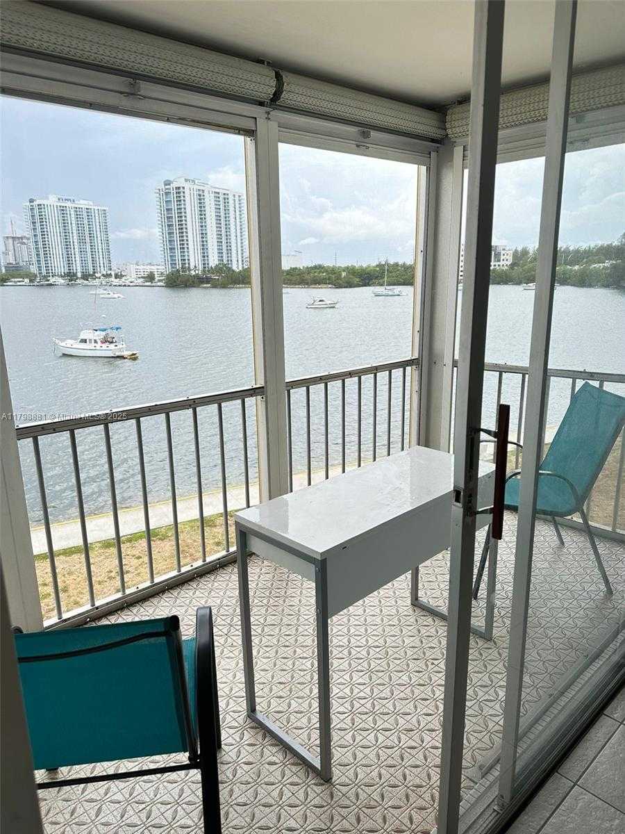 Small Image of 2920 POINT EAST DR #N408, Aventura Number 12