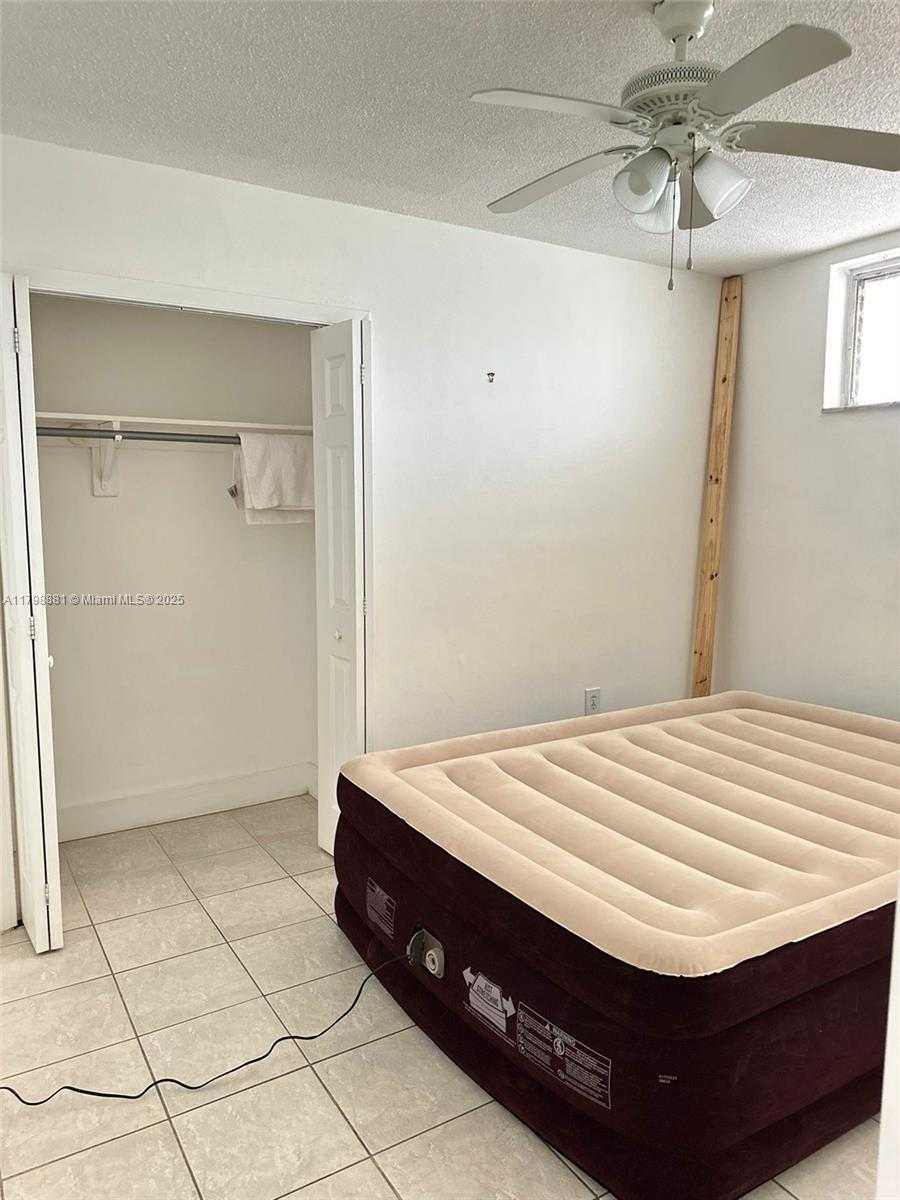 Small Image of 2920 POINT EAST DR #N408, Aventura Number 15