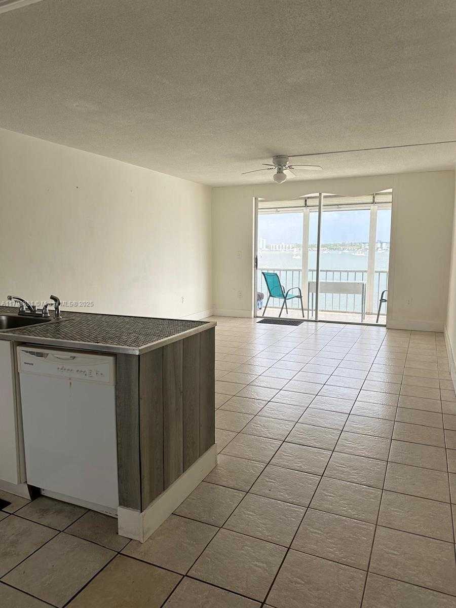 Small Image of 2920 POINT EAST DR #N408, Aventura Number 8