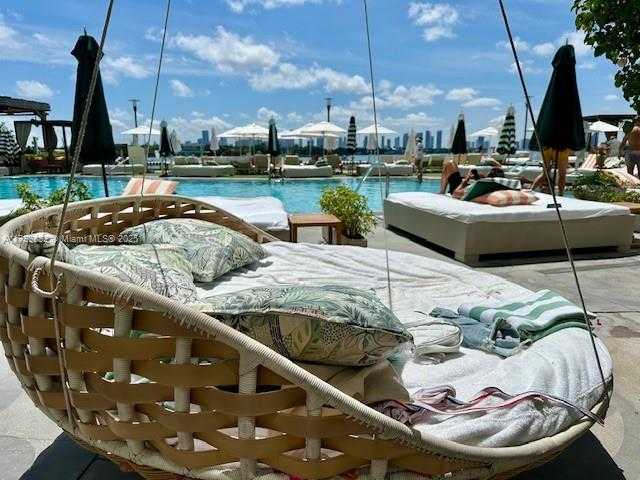 Small Image of 1100 WEST AVE #620, Miami Beach Number 13