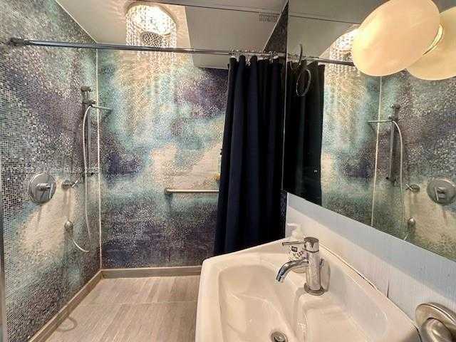 Small Image of 1100 WEST AVE #620, Miami Beach Number 4