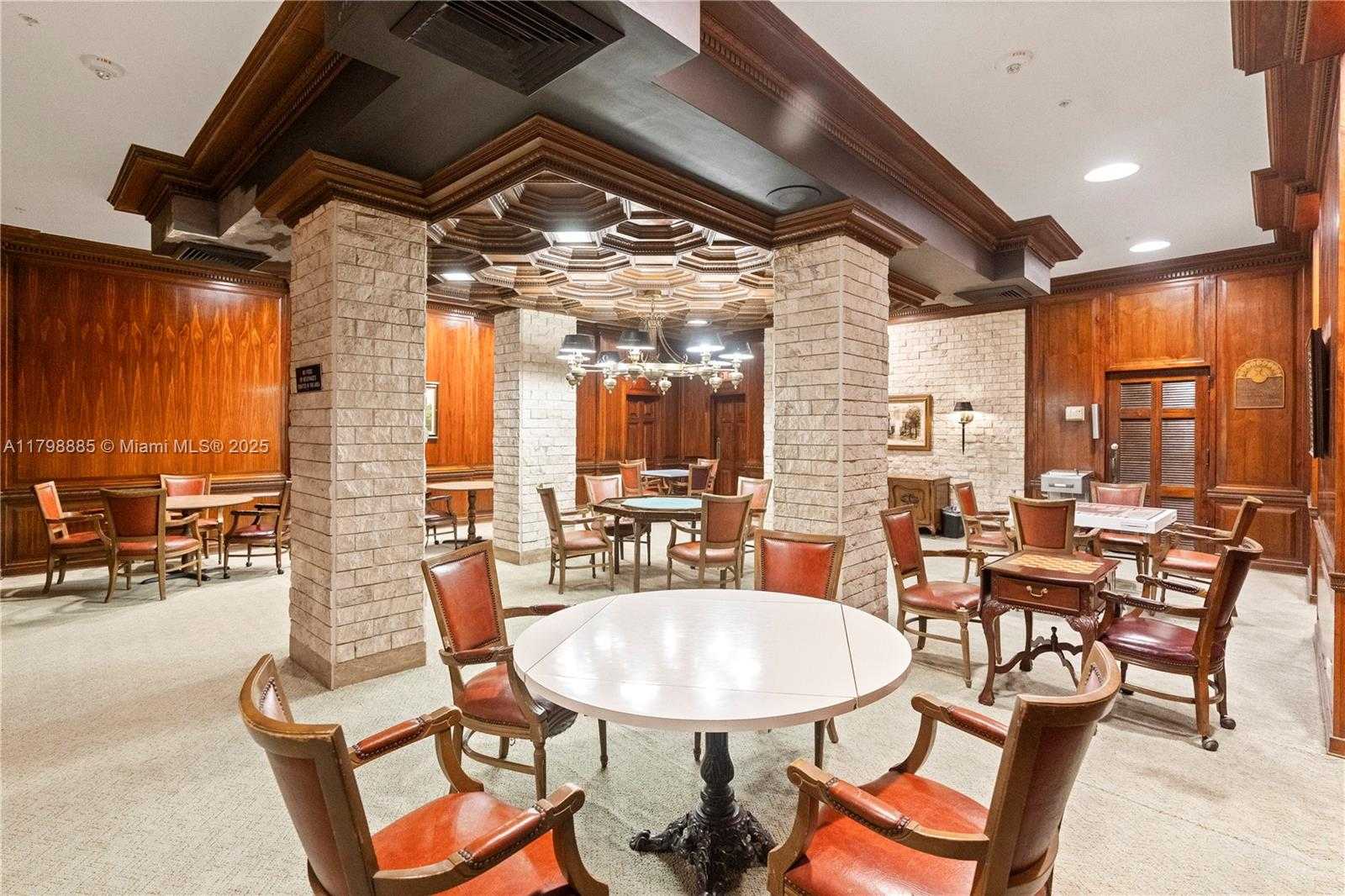 Small Image of 6039 COLLINS AVE #521, Miami Beach Number 30