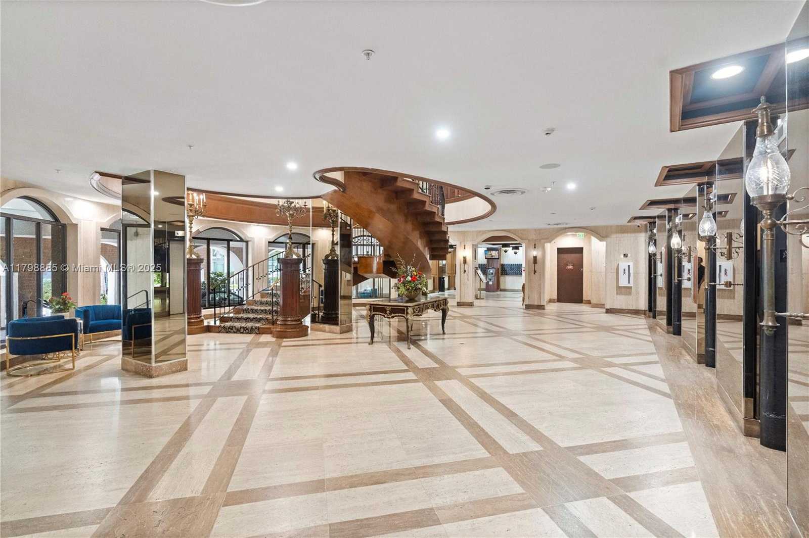 Small Image of 6039 COLLINS AVE #521, Miami Beach Number 40