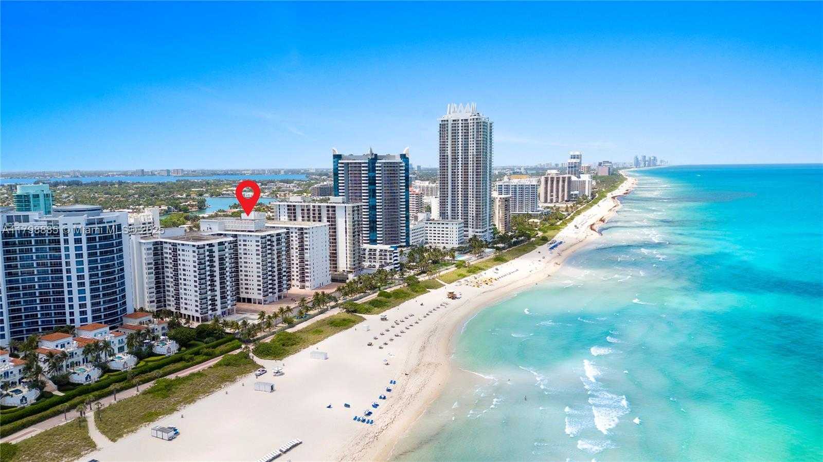 Small Image of 6039 COLLINS AVE #521, Miami Beach Number 44