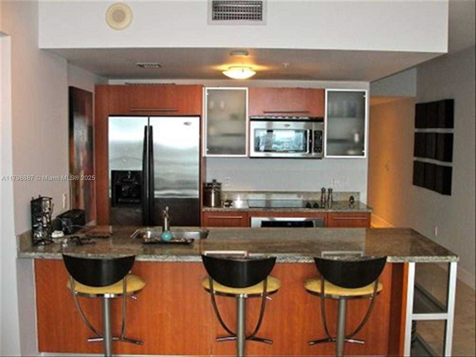 Small Image of 185 SOUTH WEST 7 ST #1802, Miami Number 10