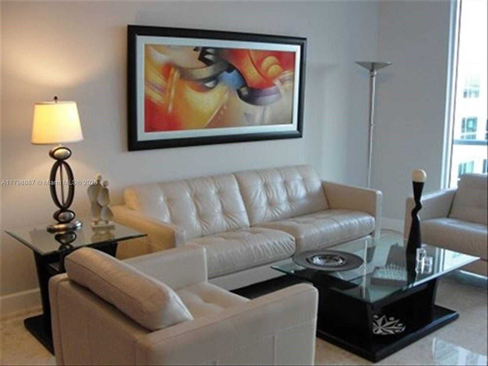 Small Image of 185 SOUTH WEST 7 ST #1802, Miami Number 14