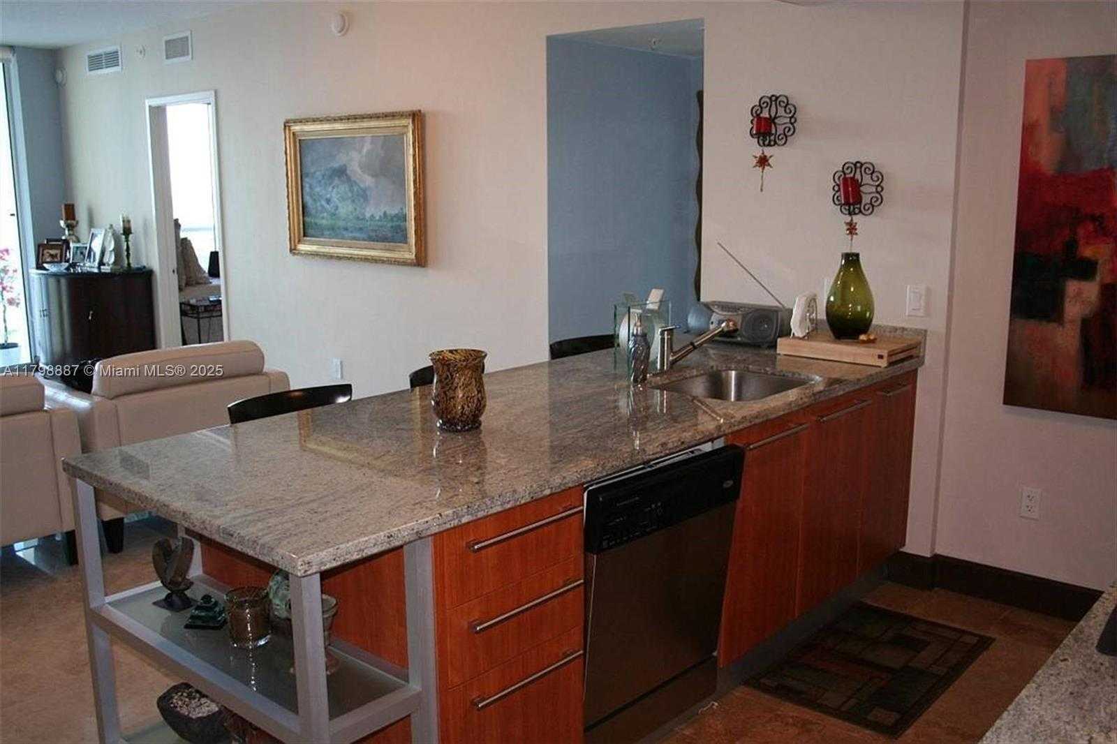 Small Image of 185 SOUTH WEST 7 ST #1802, Miami Number 15