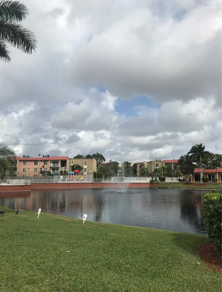 Small Image of 4900 NORTH WEST 79TH AVE #202, Doral Number 11