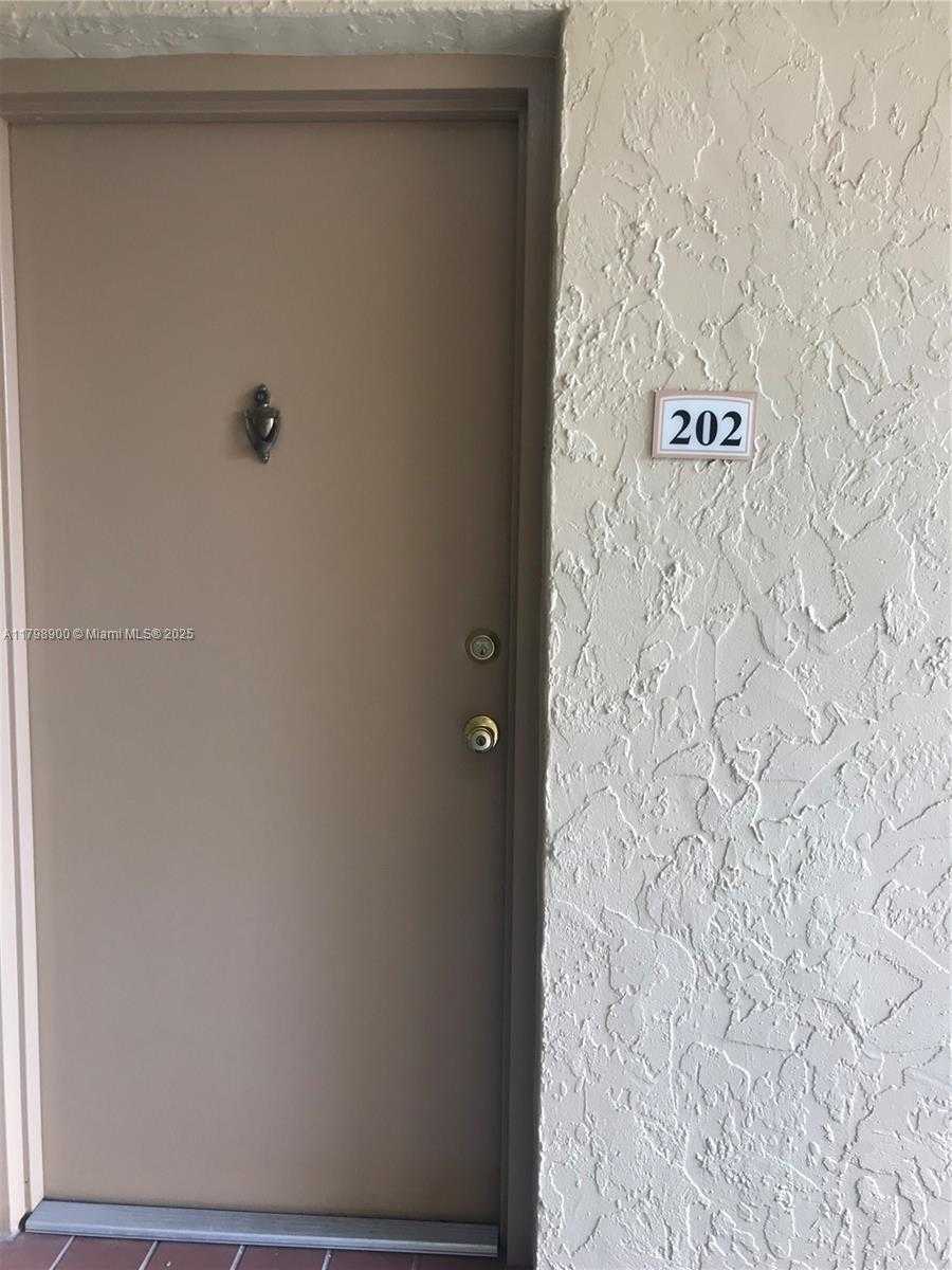 Small Image of 4900 NORTH WEST 79TH AVE #202, Doral Number 17