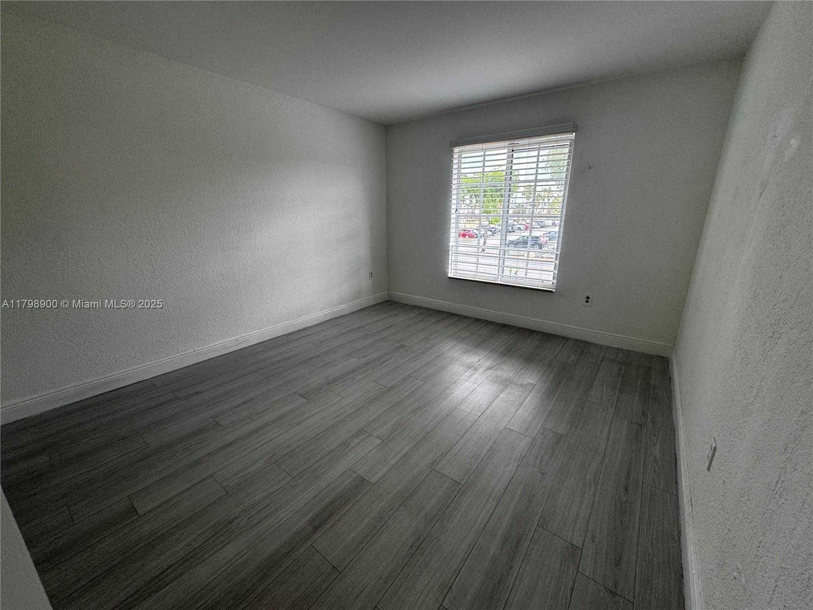 Small Image of 4900 NORTH WEST 79TH AVE #202, Doral Number 2